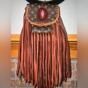 Louis Vuitton Revamp Saint Cloud